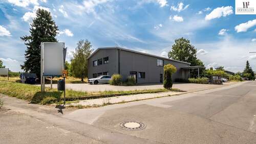 Foto - Halle in Friedberg (Hessen) 1.200.000,00 € 702 m²