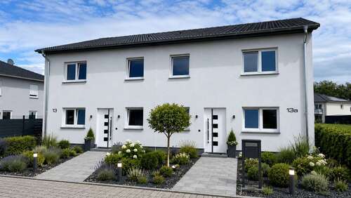 Foto - Haus zum Kaufen in Sachsen-Anhalt - Barleben 449.000,00 € 120 m²