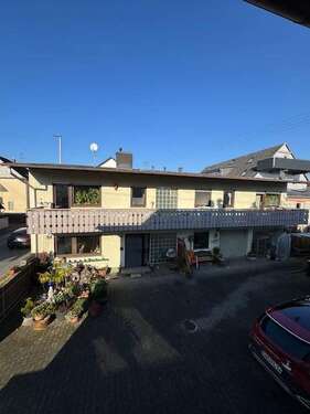 Foto - Haus zum Kaufen in Idstein 420.000,00 € 320 m²