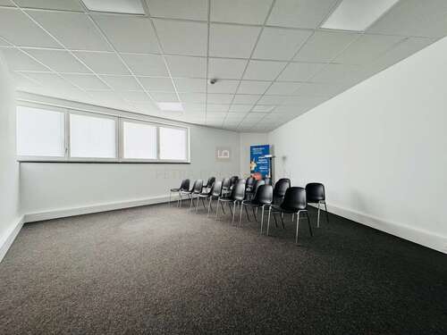 Foto - Büro in Kösching 598,00 € 42 m²