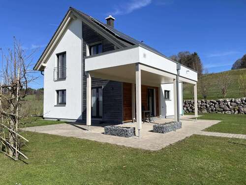 Foto - Haus zum Kaufen in Markt Wald 547.000,00 € 140 m²