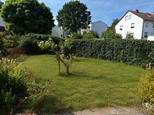 Foto - Haus zum Kaufen in Schwaikheim 585.000,00 € 198 m²
