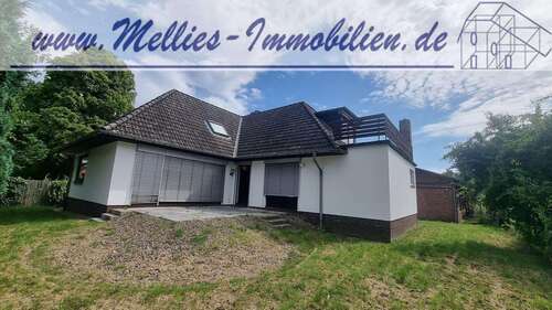 Foto - Haus zum Kaufen in Uelzen 150.000,00 € 165 m²