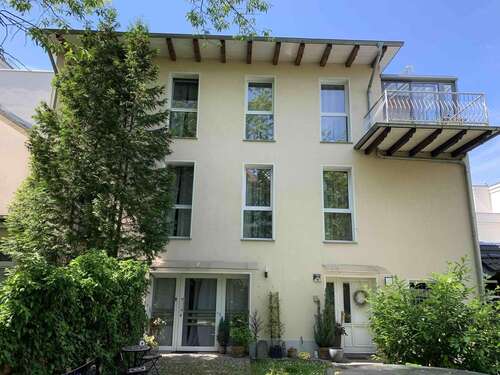Foto - Haus zum Kaufen in Berlin 598.000,00 € 190 m²