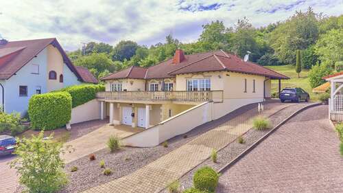 Foto - Haus zum Kaufen in Neunkirchen am Potzberg 545.000,00 € 246.78 m²