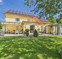 Haus zum Kaufen in Donaustauf 1.090.000,00 € 247.54 m²