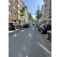 Haus zum Kaufen in Düsseldorf 2.200.000,00 € 672 m²