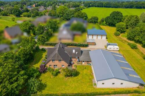 Foto - Haus zum Kaufen in Ostenfeld 675.000,00 € 227.16 m²