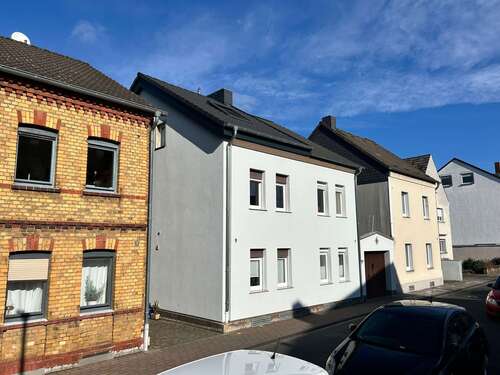 Foto - Haus zum Kaufen in Siegburg 549.000,00 € 103.01 m²