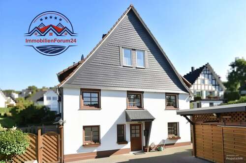 Foto - Haus zum Kaufen in Bergneustadt 249.000,00 € 106.46 m²