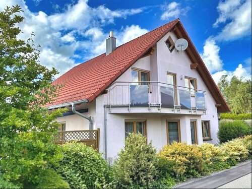 Foto - Haus zum Kaufen in Ilshofen 538.000,00 € 163.93 m²