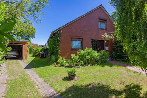 Foto - Haus zum Kaufen in Fockbek 249.000,00 € 136.15 m²