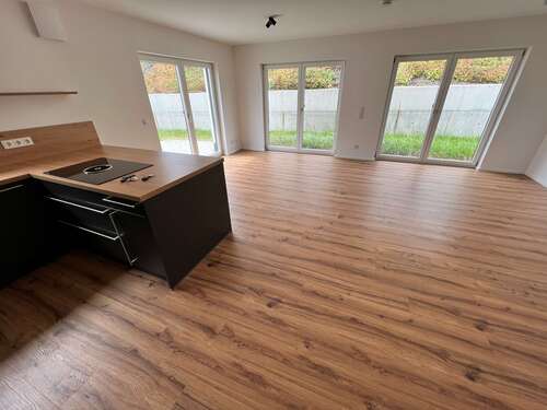 Foto - Haus zum Mieten in Tiefenbach 1.490,00 € 130 m²