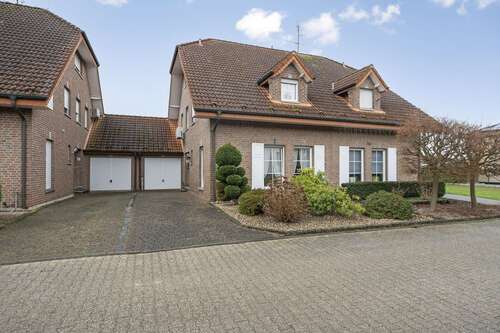 Foto - Haus zum Kaufen in Selfkant Havert 310.000,00 € 145 m²