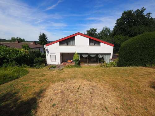 Foto - Haus zum Kaufen in Zweibrücken 300.000,00 € 214 m²