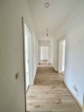 Foto - Wohnung zum Mieten in Bitterfeld-Wolfen OT Wolfen 420,36 € 64.67 m²