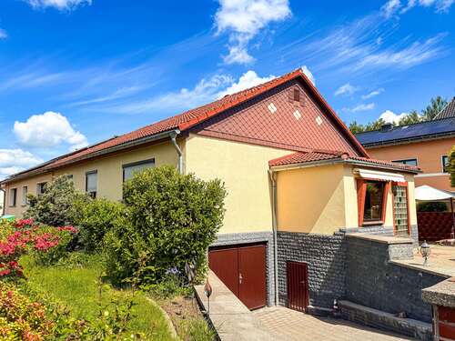 Foto - Haus zum Kaufen in Zwickau 160.000,00 € 97 m²