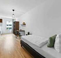 WG-Zimmer in Berlin 850,00 € 14 m²