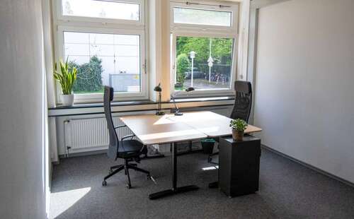 Foto - Büro in Köln 800,00 € 30 m² - 800,00 EUR Kaltmiete, ca.  30,00 m²