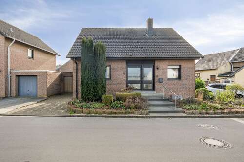 Foto - Haus zum Kaufen in Heinsberg Grebben 299.800,00 € 86.1 m²