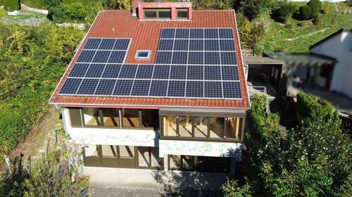 Foto - Haus zum Kaufen in Bad Urach 438.000,00 € 191.6 m²