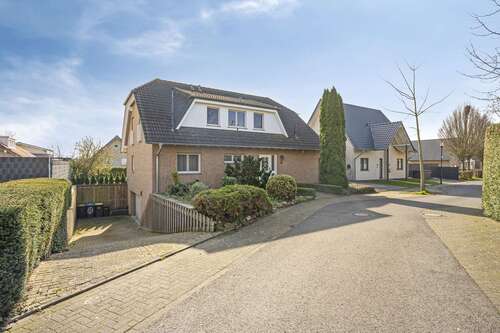 Foto - Haus zum Kaufen in Selfkant Hillensberg 445.000,00 € 213 m²