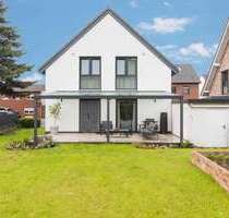 Haus zum Kaufen in Grevenbroich Barrenstein 639.000,00 € 153.5 m² - Grevenbroich / Barrenstein