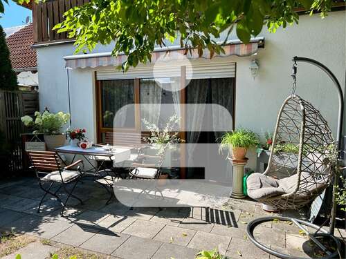 Foto - Wohnung zum Kaufen in Adelsdorf 165.000,00 € 50 m²