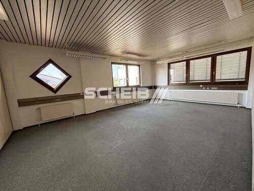 Foto - Büro in Crailsheim 5.131,00 € 733 m²