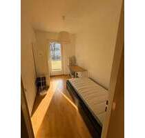 WG-Zimmer in Berlin 587,00 € 10 m²