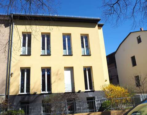 Foto - Haus zum Kaufen in Berlin 1.450.000,00 € 270 m²