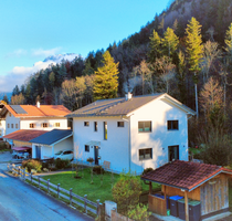 Haus zum Kaufen in Kiefersfelden 1.330.000,00 € 184.06 m²