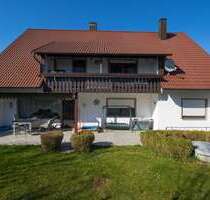 Haus zum Kaufen in Oberdachstetten 350.000,00 € 255 m²