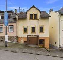 Haus zum Kaufen in Lorch Lorchhausen 90.000,00 € 69 m² - Lorch / Lorchhausen