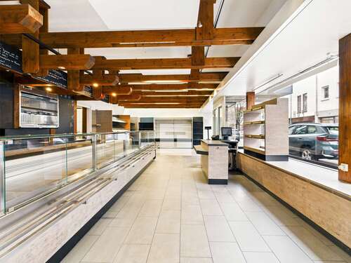 Foto - Einzelhandel in Stuttgart 325.000,00 € 202.84 m²