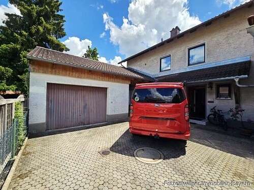 Foto - Haus zum Kaufen in Marktoberdorf 639.000,00 € 148.2 m²