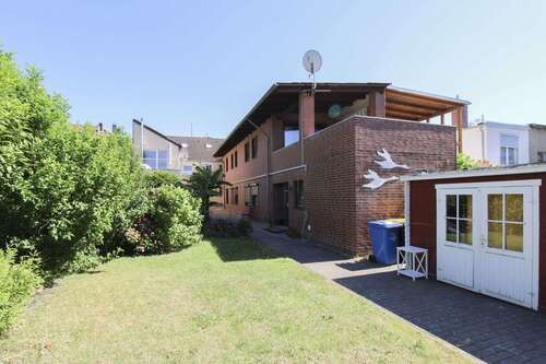 Foto - Haus zum Kaufen in Sarstedt 590.000,00 € 374.99 m²