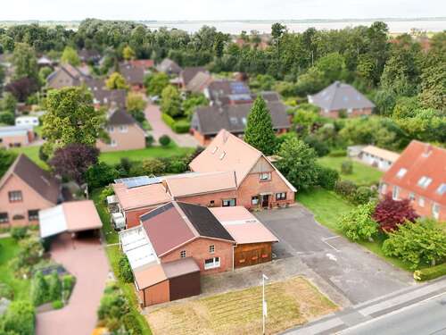 Foto - Haus zum Kaufen in Glückstadt 325.000,00 € 244 m²