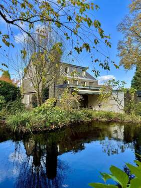 Foto - Haus zum Kaufen in Krefeld 760.000,00 € 322.59 m²