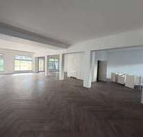 Büro in Berlin 4.275,20 € 190 m²