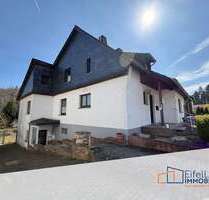 Haus zum Kaufen in Hellenthal Kammerwald 225.000,00 € 274.5 m² - Hellenthal / Kammerwald