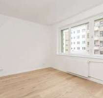 Wohnung zum Kaufen in Düsseldorf 299.000,00 € 75 m²