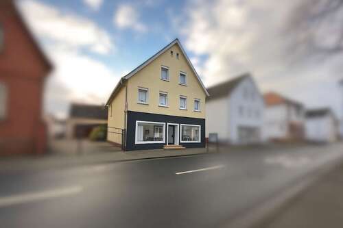 Foto - Haus zum Kaufen in Raunheim 735.000,00 € 206 m²