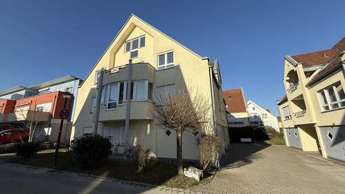 Foto - Wohnung zum Mieten in Friedrichshafen 1.100,00 € 80.88 m²