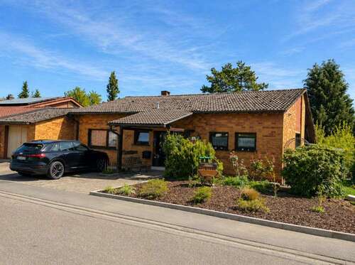 Foto - Haus zum Kaufen in Reichartshausen 399.000,00 € 166.51 m²
