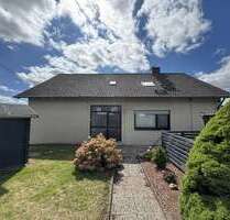 Haus zum Kaufen in Grebenstein 379.000,00 € 177.06 m²