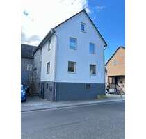 Haus zum Kaufen in Staufenberg 196.000,00 € 110 m²