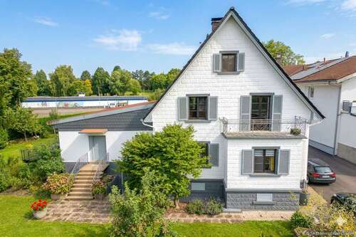Foto - Haus zum Kaufen in Reichartshausen 467.000,00 € 278 m²