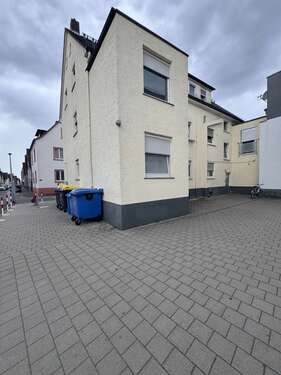 Foto - Wohnung zum Mieten in Bischofsheim 900,00 € 67 m²