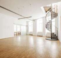 Büro in Traunstein 2.970,00 € 220 m²